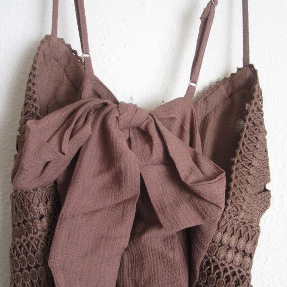 Love Tree Ankle Length Crochet Layered Panels Long Dress in Cocco - Picture 4 of 7